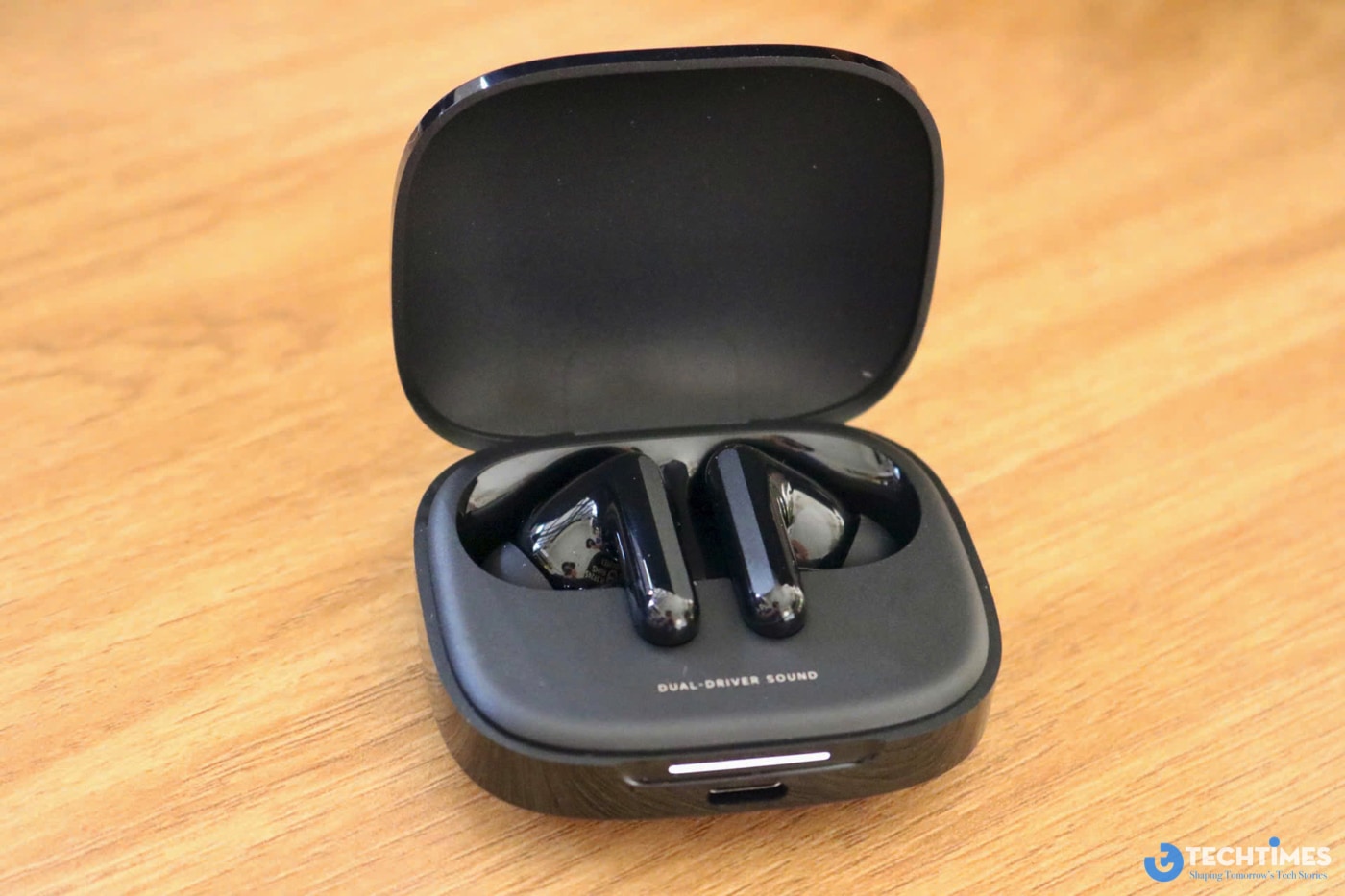 Đánh giá tai nghe Redmi Buds 6: Âm thanh sống động và chống ồn mạnh mẽ