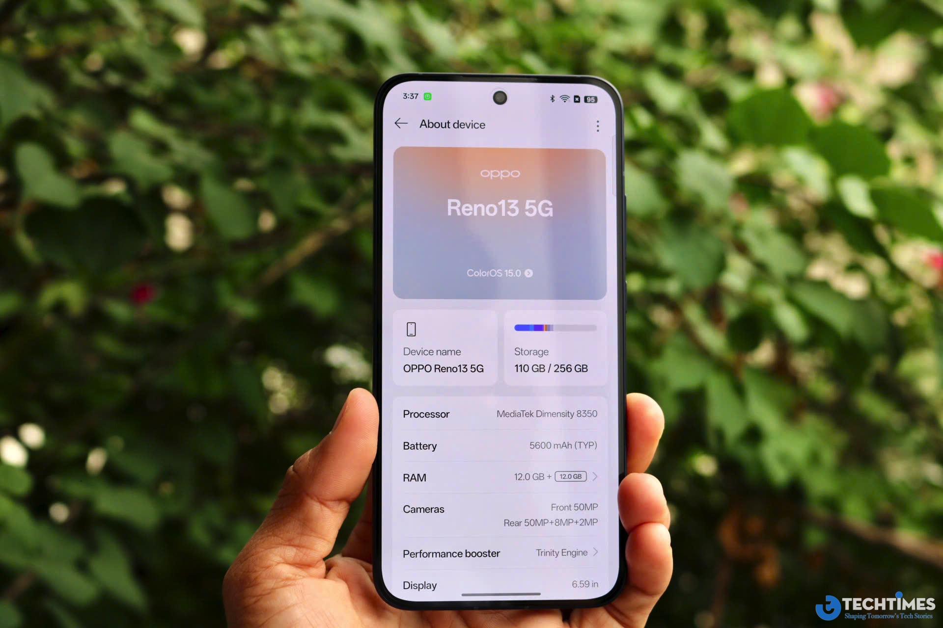 Mở hộp và đánh giá nhanh OPPO Reno13 5G: Đơn giản nhưng cũng rất cao cấp