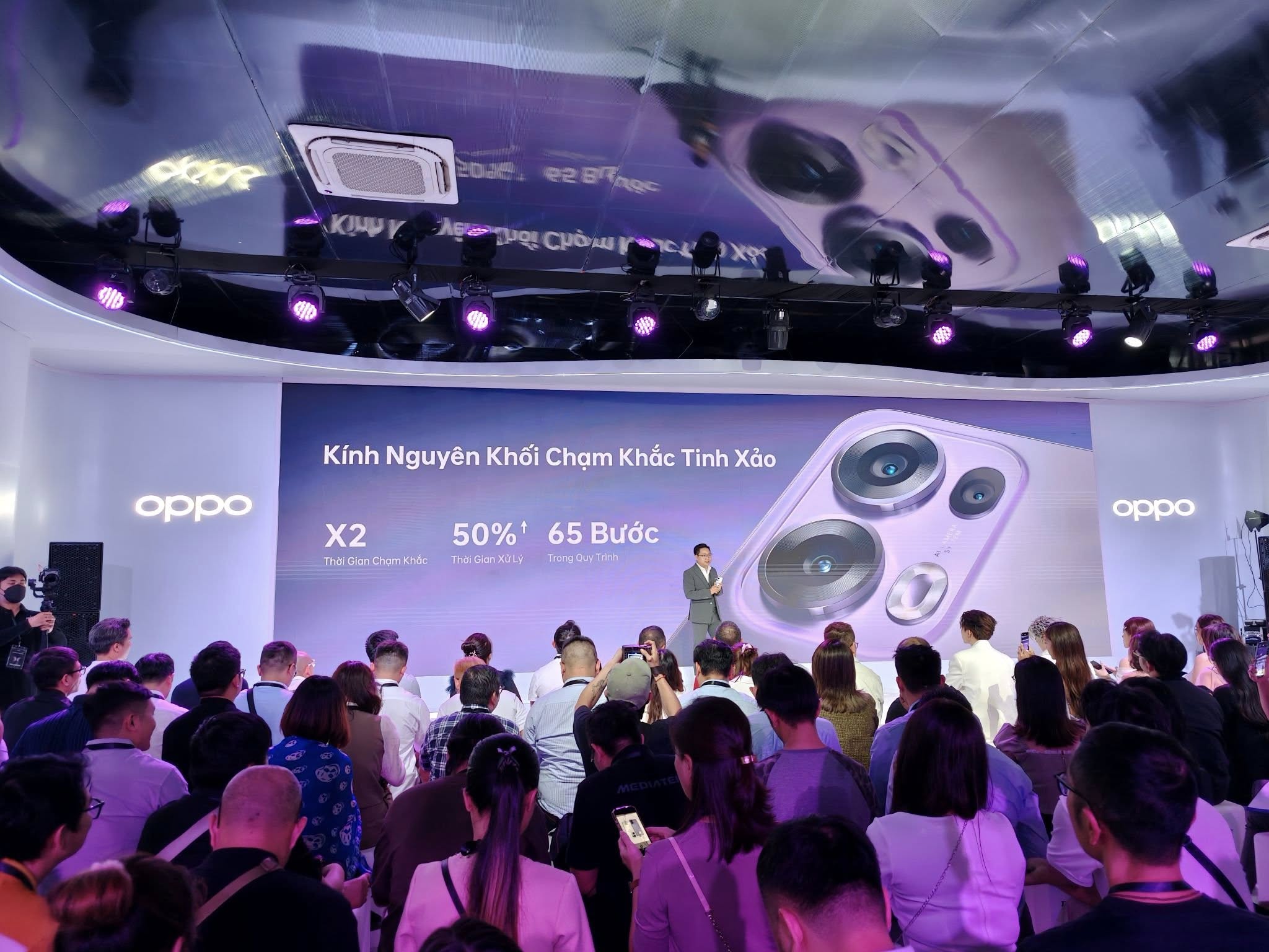 OPPO Reno13 Series chính thức ra mắt, giá từ 8,99 triệu đồng tại Việt Nam