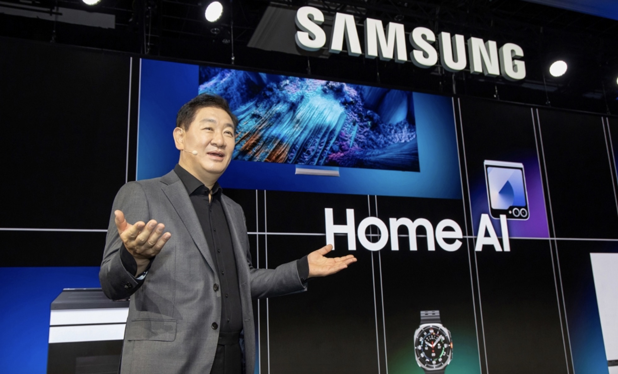 Samsung định hình tương lai với tầm nhìn “AI cho mọi người” tại CES 2025