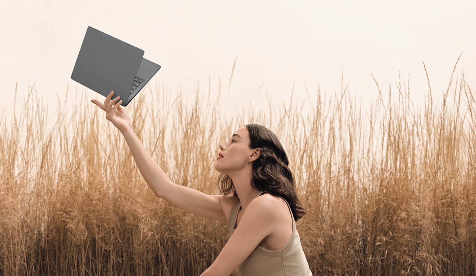 ASUS mở rộng dòng sản phẩm Copilot+ PC, mang sức mạnh AI đến mọi người TechTimes Vietnam ASUS mở rộng dòng sản phẩm Copilot+ PC, mang sức mạnh AI đến mọi người