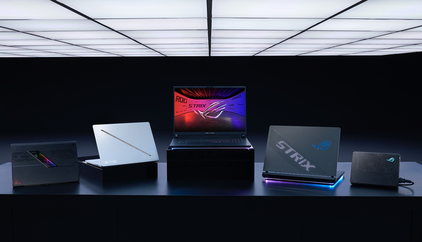 image 73 TechTimes Vietnam ASUS ROG: Cuộc cách mạng mới trong làng laptop gaming tại CES 2025