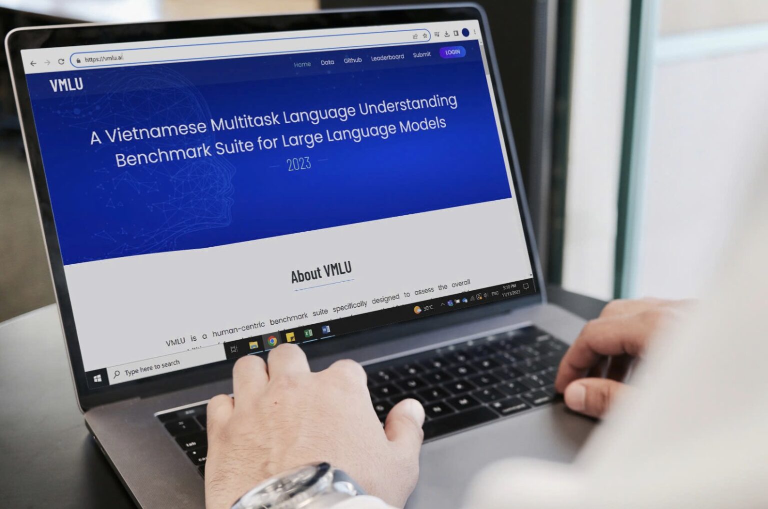 Báo cáo VMLU: Bước tiến trong phát triển mô hình ngôn ngữ lớn tiếng Việt năm 2024 Báo cáo VMLU: Bước tiến trong phát triển mô hình ngôn ngữ lớn tiếng Việt năm 2024