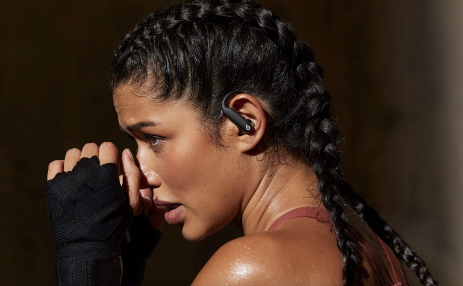 Apple ra mắt Powerbeats Pro 2 với tính năng đo nhịp tim thú vị, giá 250 USD