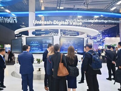 1741120061 653 FiberHome toa sang tai MWC 2025 Tien phong vi tuong TechTimes Vietnam FiberHome tỏa sáng tại MWC 2025: Tiên phong vì tương lai kỹ thuật số tươi sáng