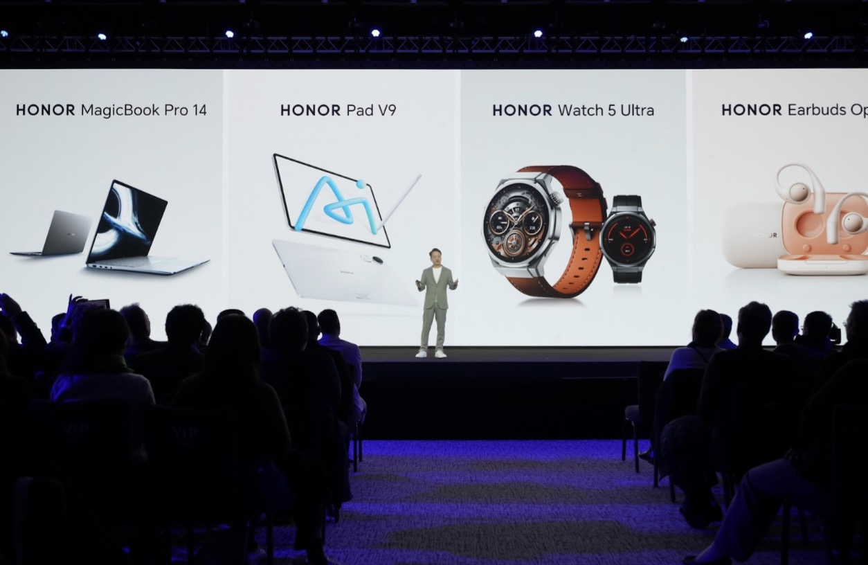 HONOR ALPHA: Bước chuyển mình mạnh mẽ hướng tới hệ sinh thái AI toàn cầu TechTimes Vietnam HONOR ALPHA: Bước chuyển mình mạnh mẽ hướng tới hệ sinh thái AI toàn cầu