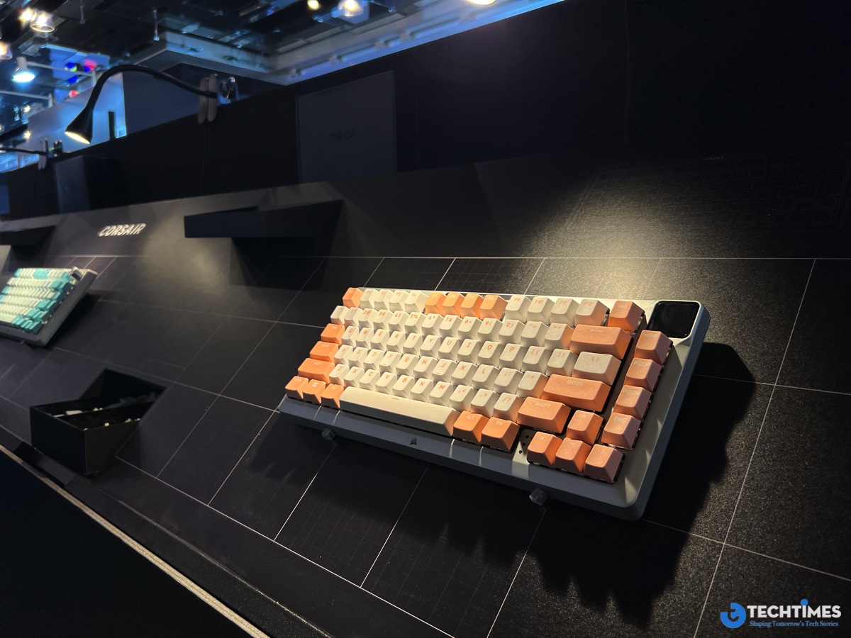 COMPUTEX 2025: CORSAIR giới thiệu loạt sản phẩm sáng tạo hỗ trợ GPU NVIDIA RTX 50 Series TechTimes Vietnam MAKR 75 – Trải nghiệm bàn phím DIY cao cấp