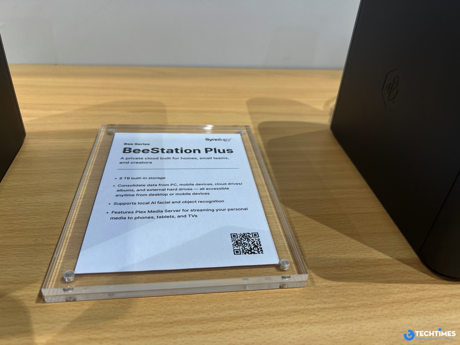 COMPUTEX 2025: Synology BeeStation Plus - Lưu trữ đám mây cá nhân đơn giản, mạnh mẽ TechTimes Vietnam Thông số kỹ thuật cơ bản của BeeStation Plus.