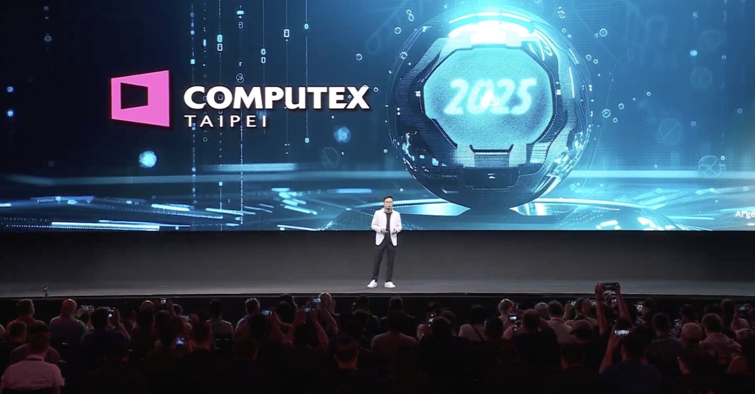 COMPUTEX 2025 khai mạc: Hơn 1.400 doanh nghiệp toàn cầu quy tụ, bùng nổ xu hướng AI mới