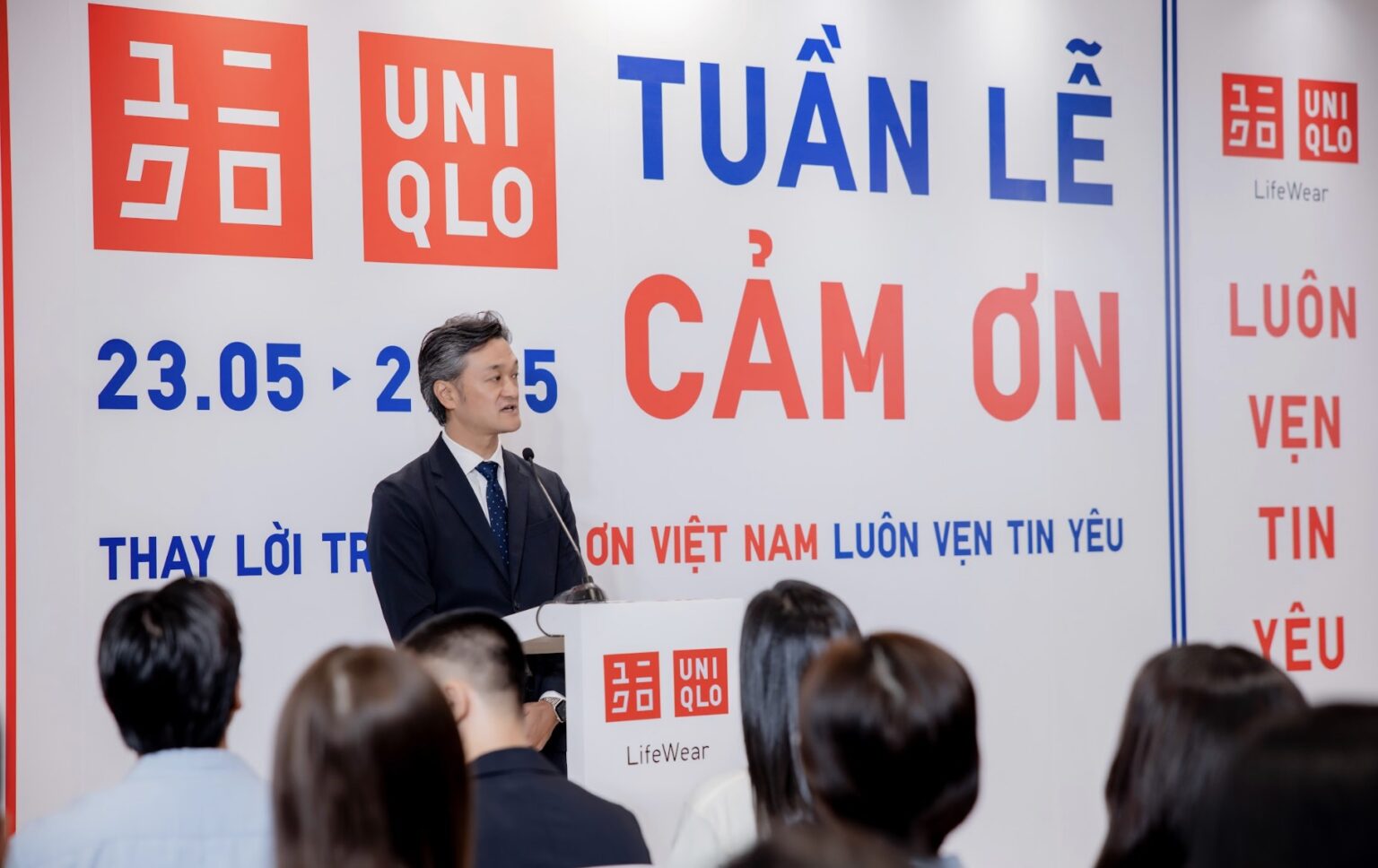 UNIQLO tổ chức Tuần Lễ Cảm Ơn 2025: Ưu đãi hấp dẫn, cam kết cộng đồng bền vững UNIQLO tổ chức Tuần Lễ Cảm Ơn 2025: Ưu đãi hấp dẫn, cam kết cộng đồng bền vững