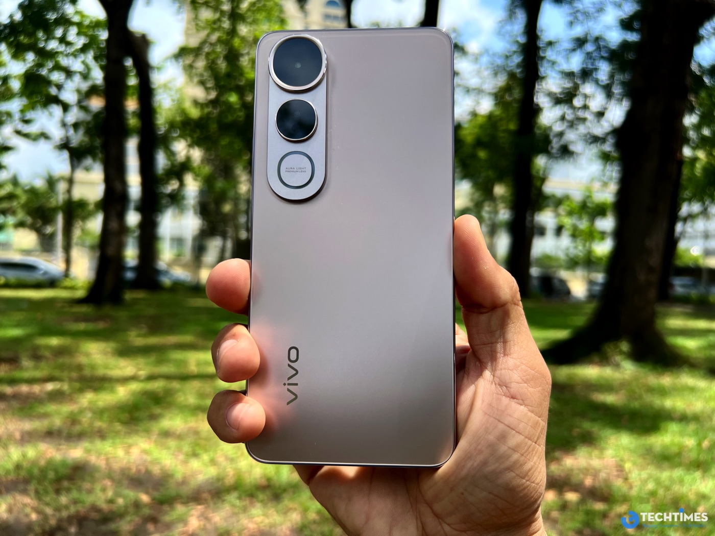 Đánh giá vivo V50 Lite 5G: Pin khủng, thiết kế mỏng nhẹ, lựa chọn tầm trung đáng giá