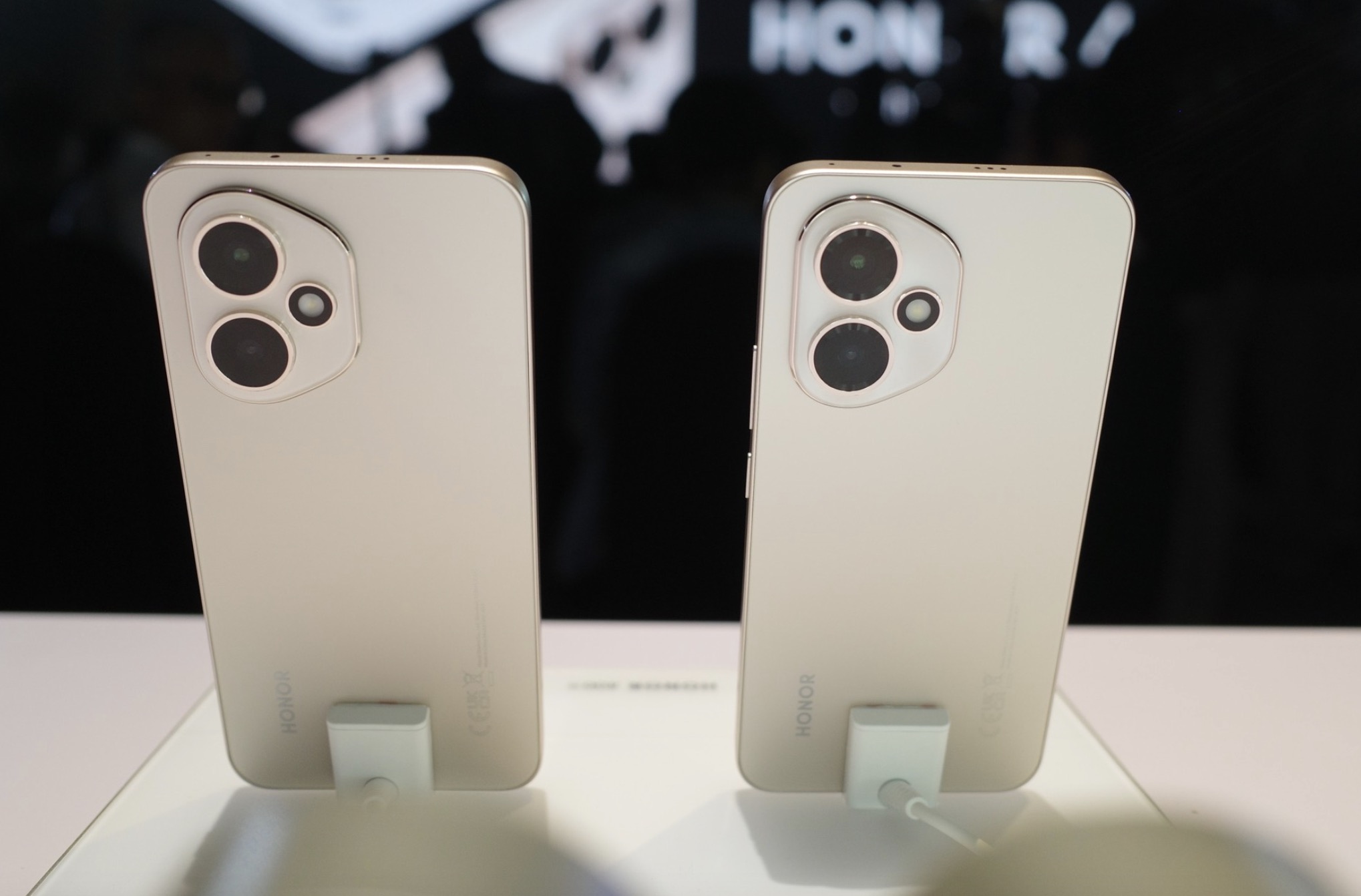 HONOR 400 series ra mắt tại Việt Nam: Đưa nhiếp ảnh AI đến gần hơn với người dùng