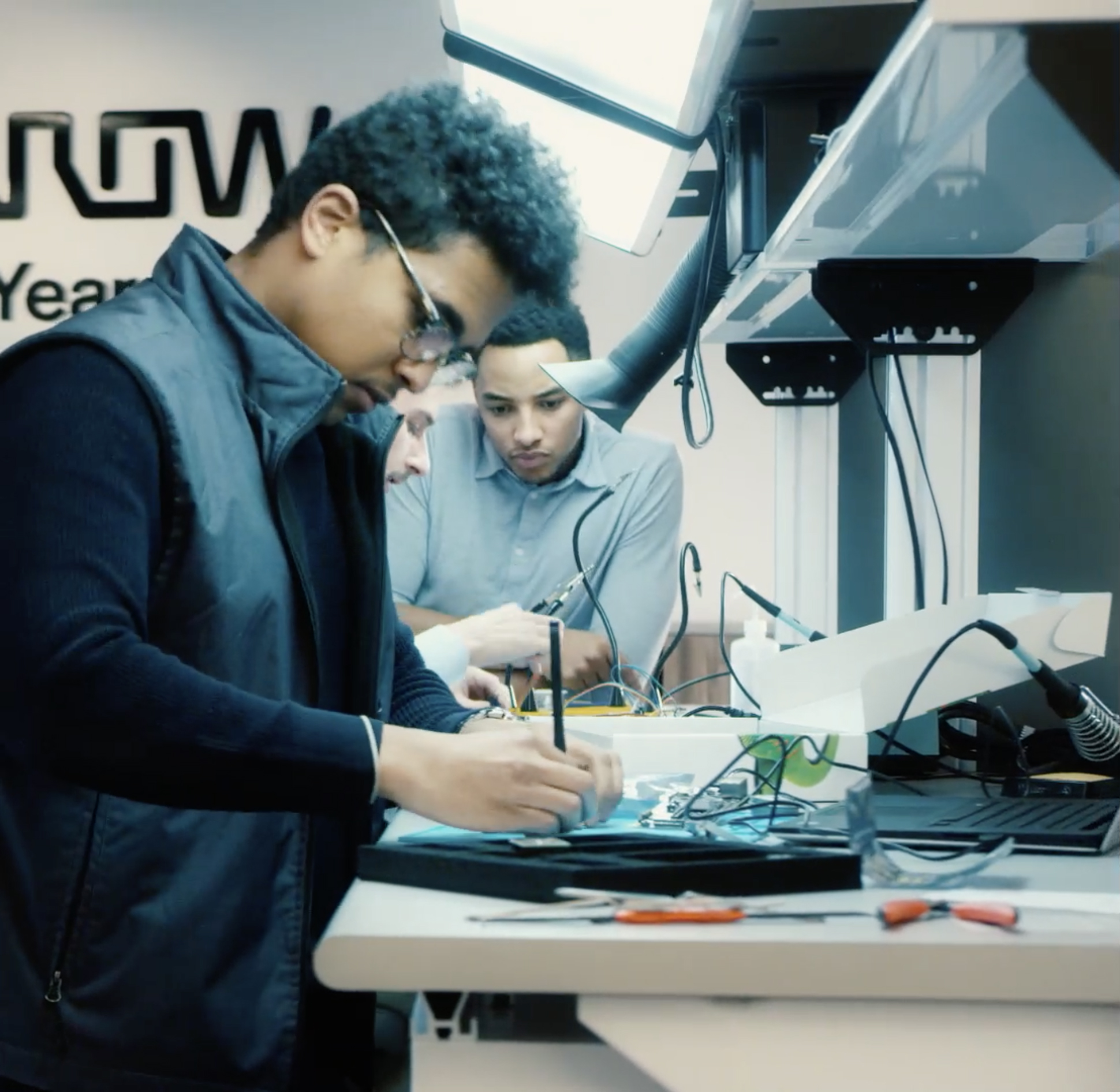 Arrow Electronics ra mắt Trung tâm giải pháp kỹ thuật để hỗ trợ đổi mới công nghệ tại khu vực Ấn Độ và Đông Nam Á