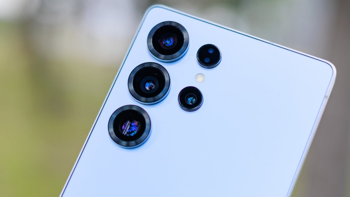 Galaxy S26 Ultra được cho là sẽ nâng cấp mạnh camera chính, khẩu độ mở rộng f/1.4 TechTimes Vietnam Galaxy S26 Ultra được cho là sẽ nâng cấp mạnh camera chính, khẩu độ mở rộng f/1.4