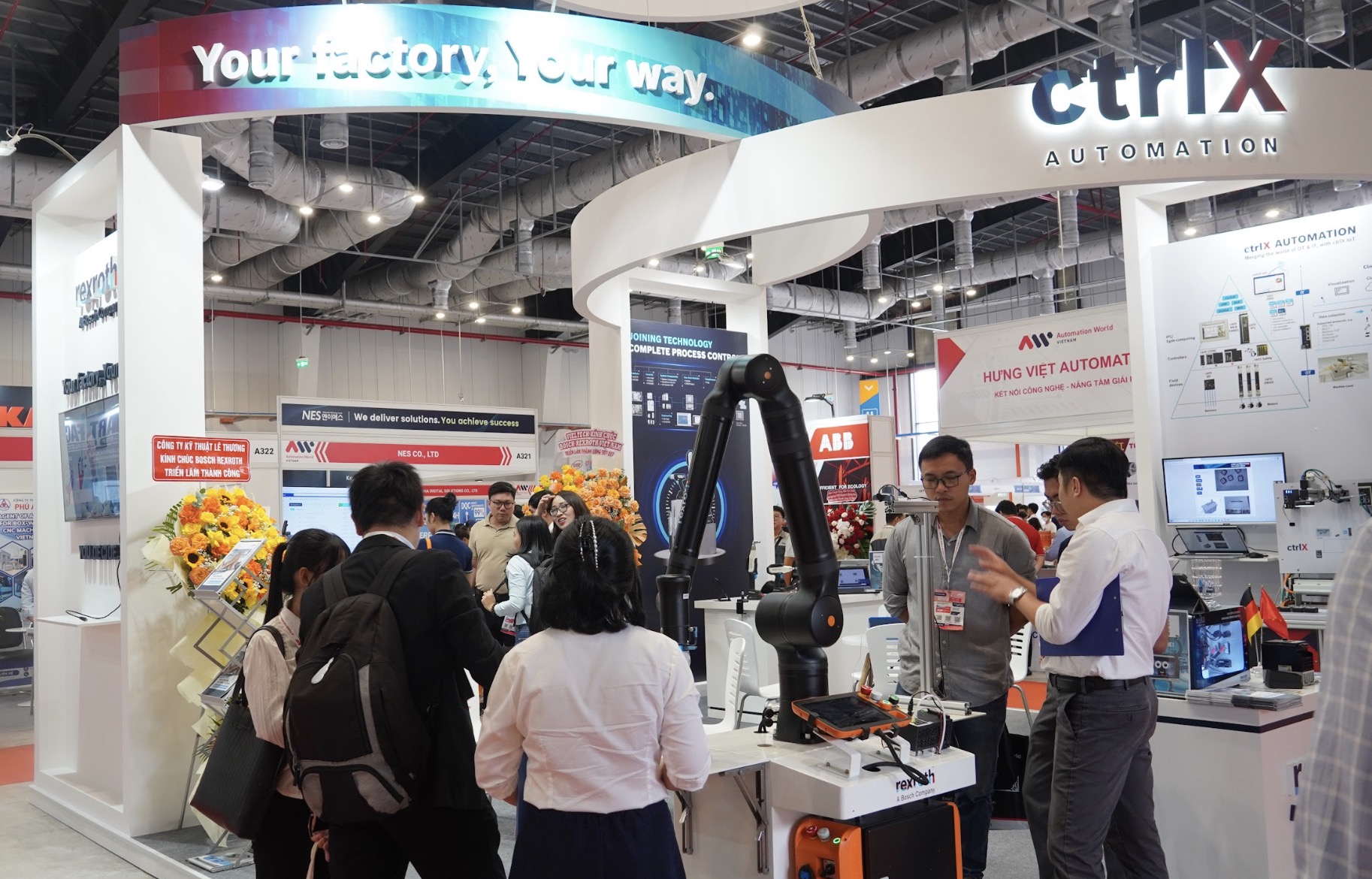 Bosch Rexroth mang giải pháp Nhà máy Thông minh đến Automation World Vietnam 2025