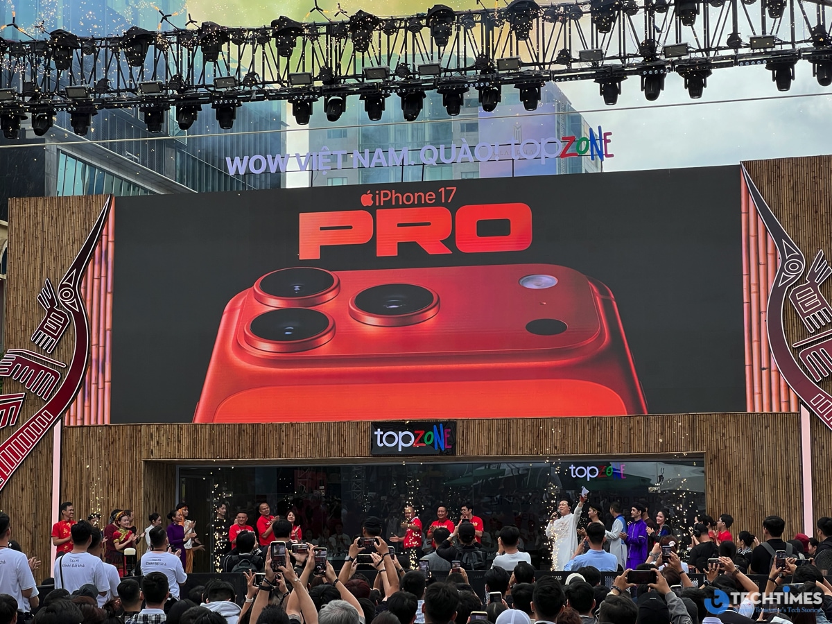 TopZone lập kỷ lục mới với gần 100.000 đơn đặt cọc iPhone 17 chỉ sau 24 giờ, giao nhanh nghìn máy