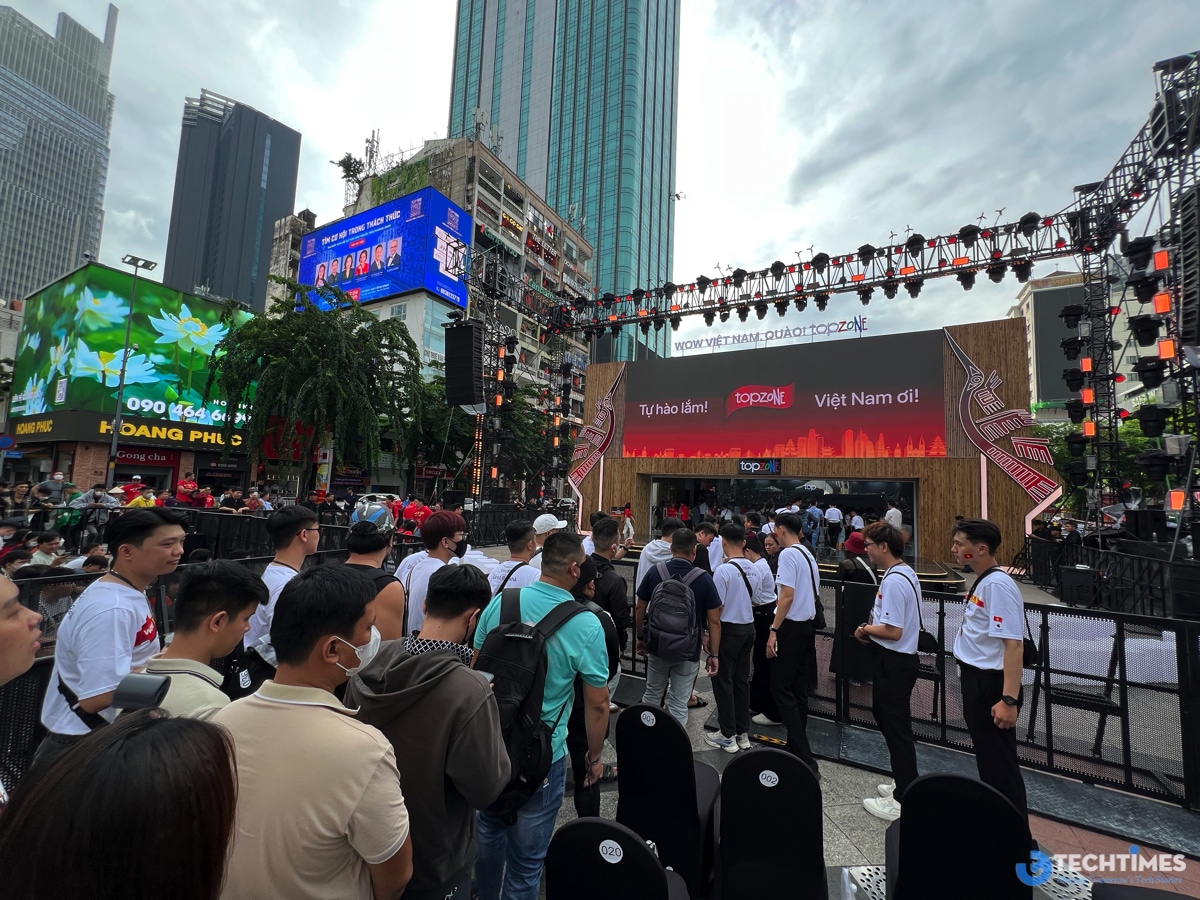 TopZone lập kỷ lục mới với gần 100.000 đơn đặt cọc iPhone 17 chỉ sau 24 giờ, giao nhanh nghìn máy