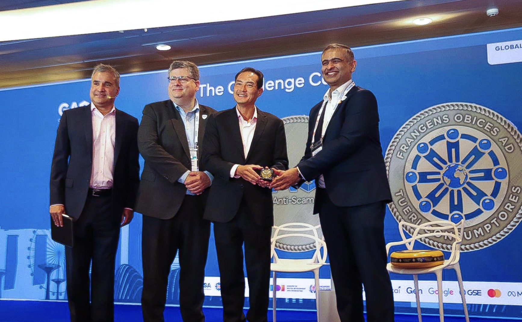 Quỹ ASEAN nhận 5 triệu USD từ Google.org để tăng cường phòng chống lừa đảo trực tuyến tại khu vực