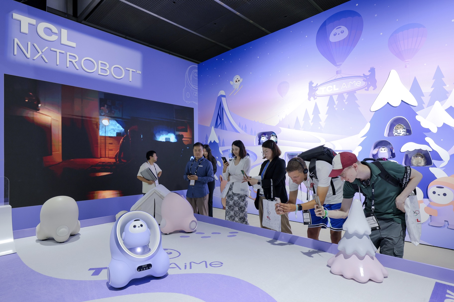 TCL gây ấn tượng tại IFA 2025 với công nghệ hiển thị, hệ sinh thái AI và định hình phong cách sống hiện đại