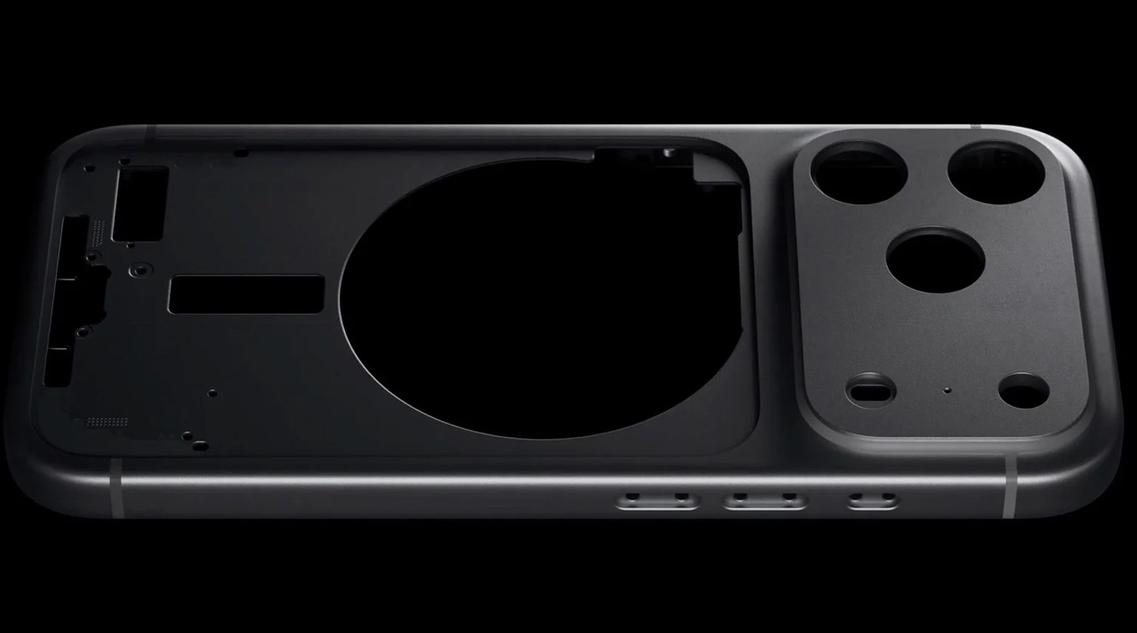 iPhone 17 Pro Max so kè iPhone 16 Pro Max: nâng cấp pin, sạc nhanh và camera có đủ để nâng cấp?