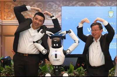 1761499785 83 Robot tri tue toan dien AgiBot X2 vui ve quottao TechTimes Vietnam Robot trí tuệ toàn diện AgiBot X2 vui vẻ "tạo hình trái tim" với Thủ hiến bang Sarawak, dành sự chú ý đặc biệt tại Malaysia