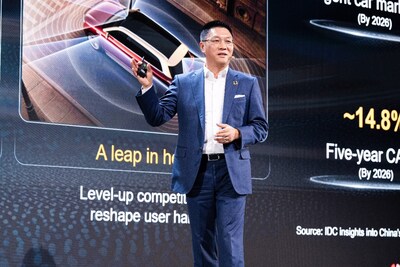 James Chen cua Huawei Ba buoc nhay vot huong toi TechTimes Vietnam James Chen của Huawei: Ba bước nhảy vọt hướng tới AI UBB, truyền cảm hứng tăng trưởng kinh doanh mới
