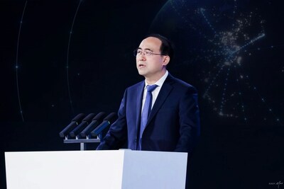 Hội nghị đối tác toàn cầu FOTON 2026 được tổ chức trọng thể tại Bắc Kinh, định vị chiến lược toàn cầu, hướng tới trở thành doanh nghiệp xe thương mại đẳng cấp thế giới TechTimes Vietnam Hoi nghi doi tac toan cau FOTON 2026 duoc to TechTimes Vietnam Hội nghị đối tác toàn cầu FOTON 2026 được tổ chức trọng thể tại Bắc Kinh, định vị chiến lược toàn cầu, hướng tới trở thành doanh nghiệp xe thương mại đẳng cấp thế giới