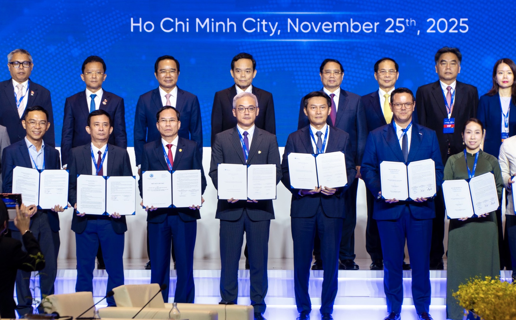 C4IR và Ant International hợp tác đưa TP.HCM trở thành trung tâm tài chính quốc tế TechTimes Vietnam C4IR và Ant International hợp tác đưa TP.HCM trở thành trung tâm tài chính quốc tế