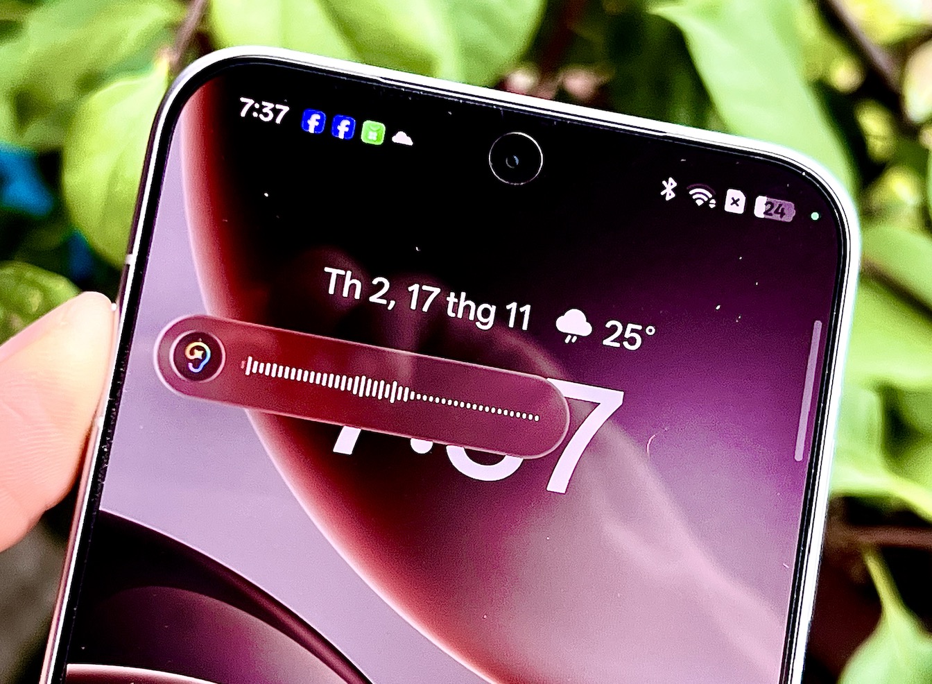 Chỉ cần nhấn đôi hoặc nhấn đè để kích hoạt hoặc ghi nhớ nhanh trong Mind Space.