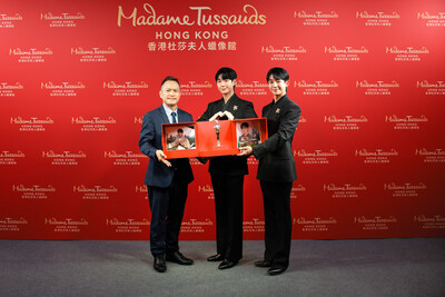Madame Tussauds Hong Kong chào đón ngôi sao K-Wave mới, tượng sáp đầu tiên của Jung Hae In ra mắt TechTimes Vietnam 1765872692 759 Madame Tussauds Hong Kong chao don ngoi sao K Wave moi TechTimes Vietnam Madame Tussauds Hong Kong chào đón ngôi sao K-Wave mới, tượng sáp đầu tiên của Jung Hae In ra mắt