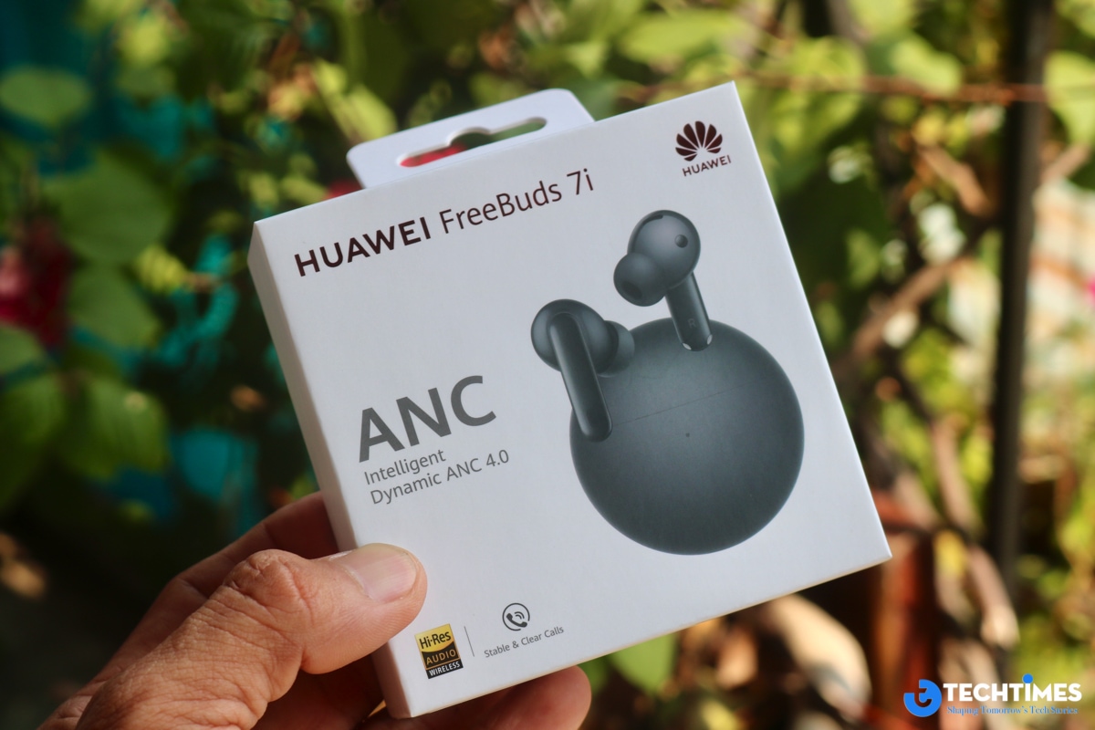 HUAWEI FreeBuds 7i: 'Tân binh' dưới 2 triệu đang định nghĩa lại luật chơi tai nghe TWS tại Việt Nam TechTimes Vietnam HUAWEI FreeBuds 7i gây chú ý mạnh mẽ tại Việt Nam nhờ thiết kế tối giản, chống ồn ANC 4.0 vượt trội, chất âm Hi-Res và thời lượng pin lên đến 35 giờ trong tầm giá dưới 2 triệu đồng.