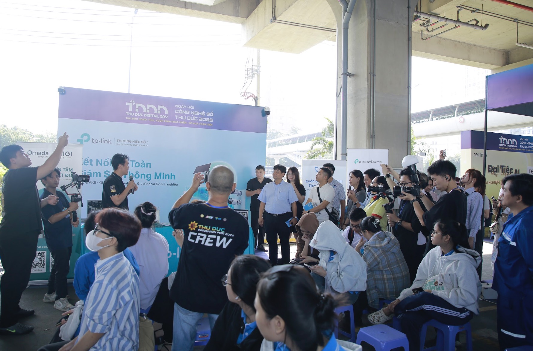 Ngày hội Công nghệ số Thủ Đức – Thu Duc Digital Day 2025 lần đầu tổ chức tại Ga Metro Thủ Đức TechTimes Vietnam Ngày hội Công nghệ số Thủ Đức – Thu Duc Digital Day 2025 lần đầu tổ chức tại Ga Metro Thủ Đức
