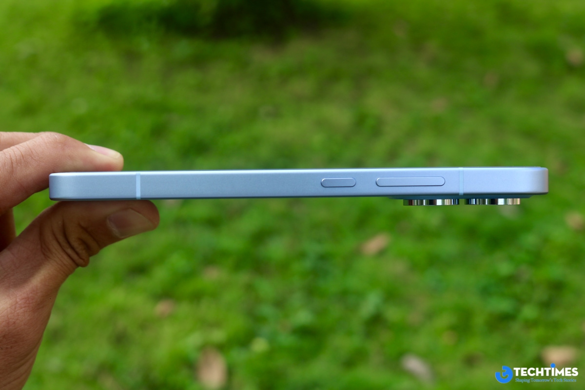 Đánh giá OPPO Reno15 Series: Chuyên gia chân dung AI với camera tiệm cận flagship, thiết kế thời trang và trải nghiệm bền bỉ TechTimes Vietnam Reno15 Series TechTimes 3 TechTimes Vietnam Đánh giá OPPO Reno15 Series: Chuyên gia chân dung AI với camera tiệm cận flagship, thiết kế thời trang và trải nghiệm bền bỉ