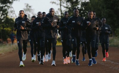 Huawei hop tac voi doi chay cua Eliud Kipchoge mo TechTimes Vietnam Huawei hợp tác với đội chạy của Eliud Kipchoge, mở ra những khả năng mới cho môn thể thao chạy bộ