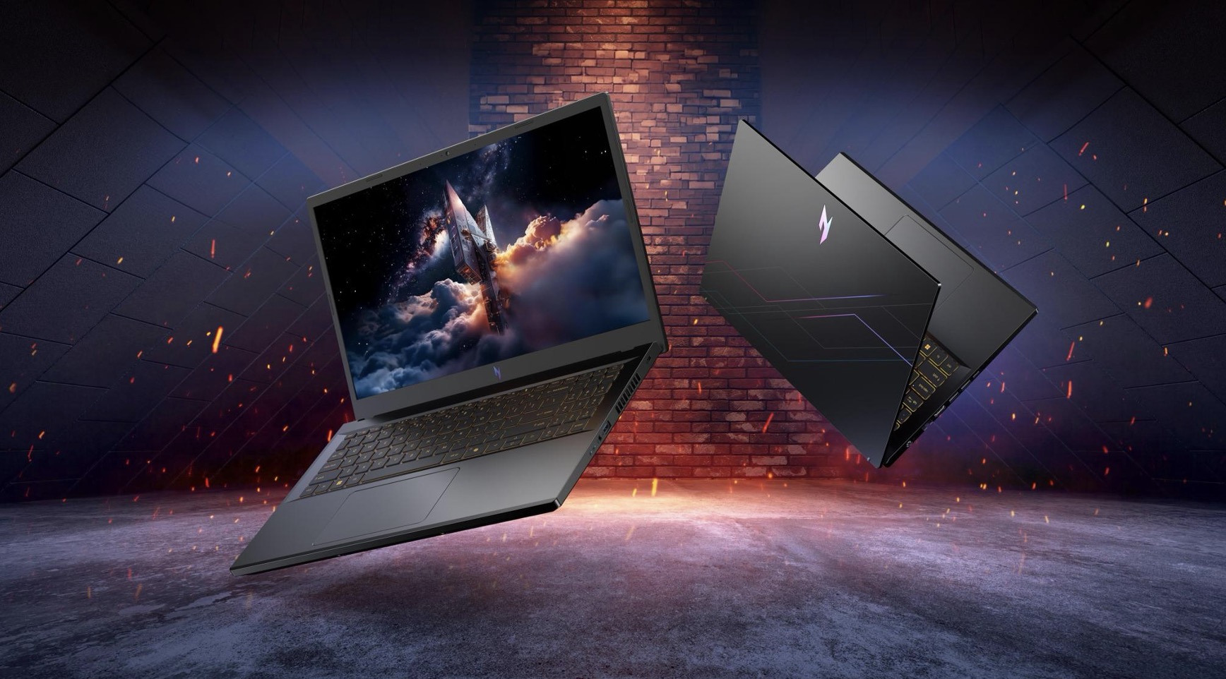 Acer Nitro V 15 ProPanel - Laptop gaming RTX 5050, màn hình 180Hz chuẩn màu