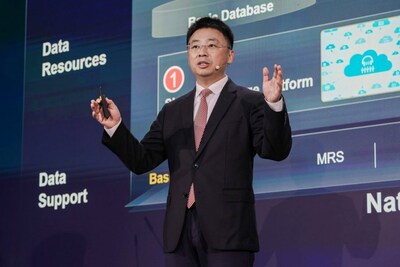 Thuc day cac dich vu cong uu tien phuc vu TechTimes Vietnam Thúc đẩy các dịch vụ công ưu tiên phục vụ công dân thông qua AI và chuyển đổi số