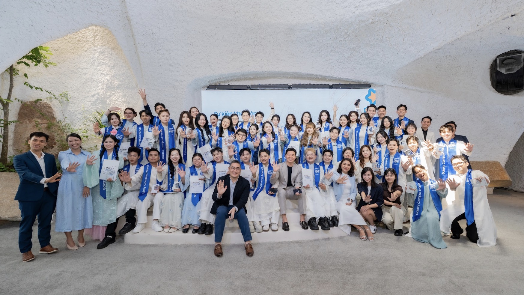 Galaxy Campus Friends