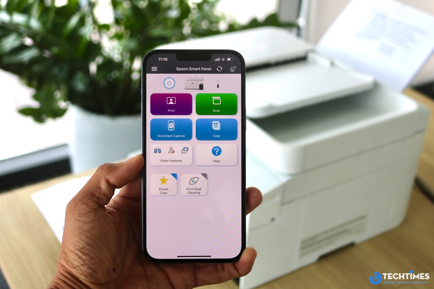 EPSON EcoTank M2050 cho thấy một hướng đi nhất quán của Epson: tập trung vào hiệu quả thực tế thay vì chạy theo xu hướng. Với khả năng in sắc nét, scan linh hoạt, chi phí vận hành thấp và thiết kế bền bỉ, thiết bị này là lựa chọn phù hợp cho những môi trường cần xử lý tài liệu thường xuyên và liên tục.