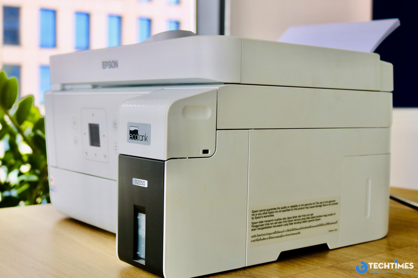 Chi phí vận hành là yếu tố quyết định đối với các thiết bị in ấn trong môi trường sử dụng cường độ cao. EPSON M2050 giải quyết bài toán này thông qua hệ thống bình mực dung lượng lớn.