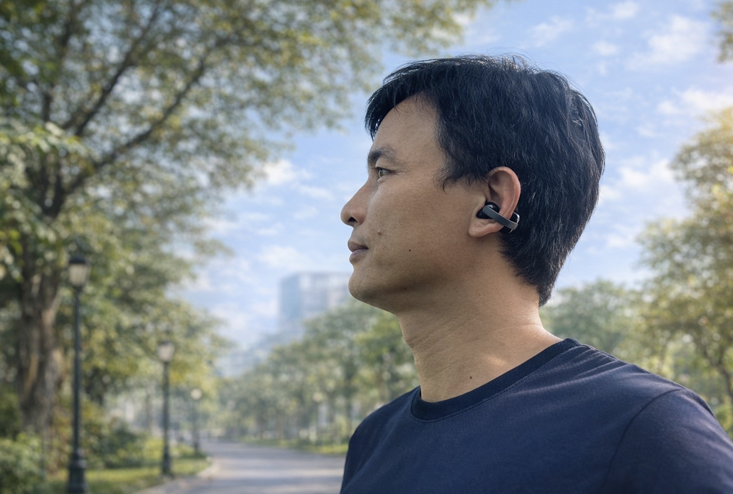 Sony Clip WF-LC900 không cố gắng trở thành tai nghe “tốt nhất về mọi mặt”, mà tập trung làm thật tốt một điều, đó là mang đến trải nghiệm nghe mở đúng nghĩa.