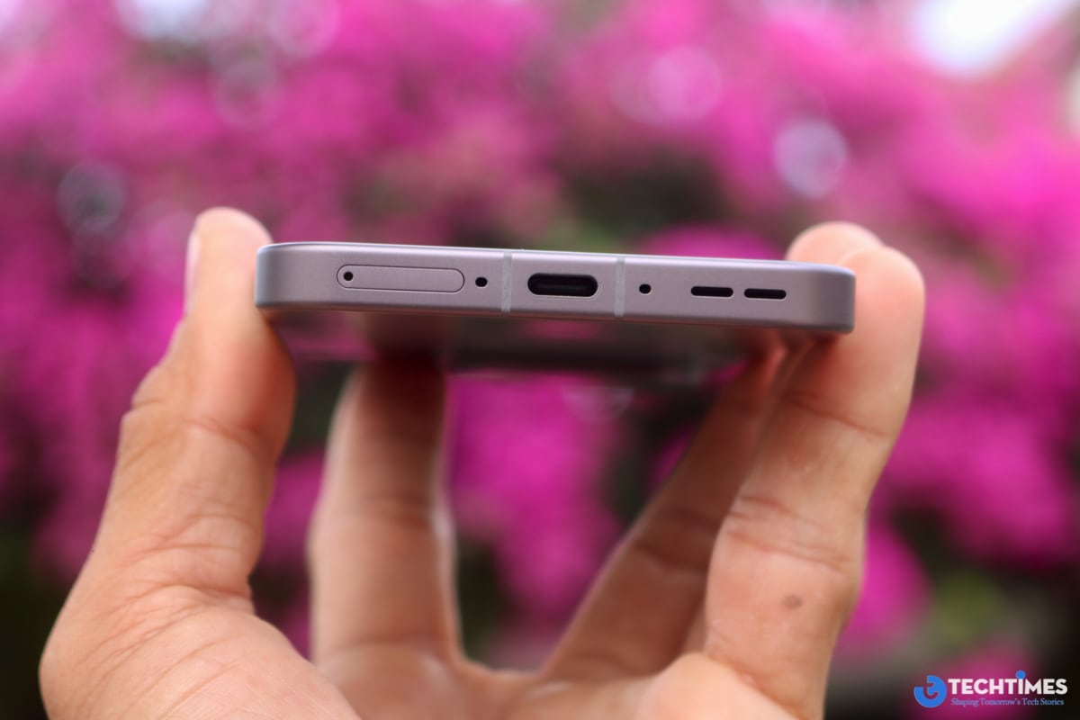 Đánh giá OPPO Find X9s: Khi smartphone nhỏ gọn mang tham vọng thay thế máy ảnh chuyên nghiệp TechTimes Vietnam Độ hoàn thiện trong thiết kế rất cao, dù là những chi tiết nhỏ nhất.