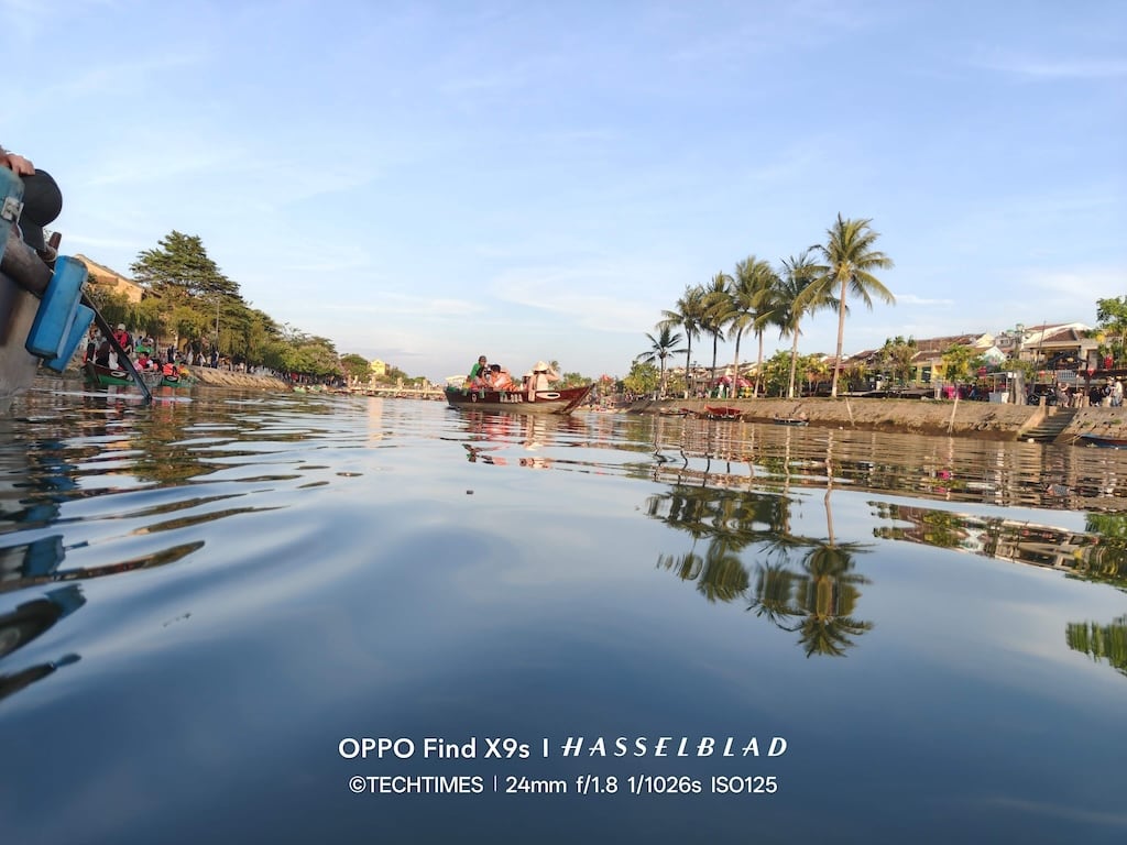 Đánh giá OPPO Find X9s: Khi smartphone nhỏ gọn mang tham vọng thay thế máy ảnh chuyên nghiệp TechTimes Vietnam IMG20260505171327 TechTimes Vietnam Đánh giá OPPO Find X9s: Khi smartphone nhỏ gọn mang tham vọng thay thế máy ảnh chuyên nghiệp