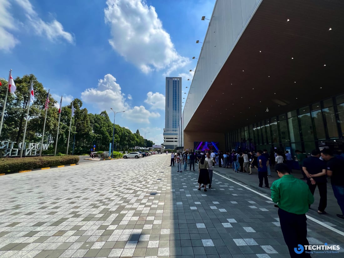 PLASE Show 2026 có thể xem là phép thử quan trọng cho mô hình triển lãm công nghệ biểu diễn quy mô lớn tại khu vực đô thị vệ tinh. 