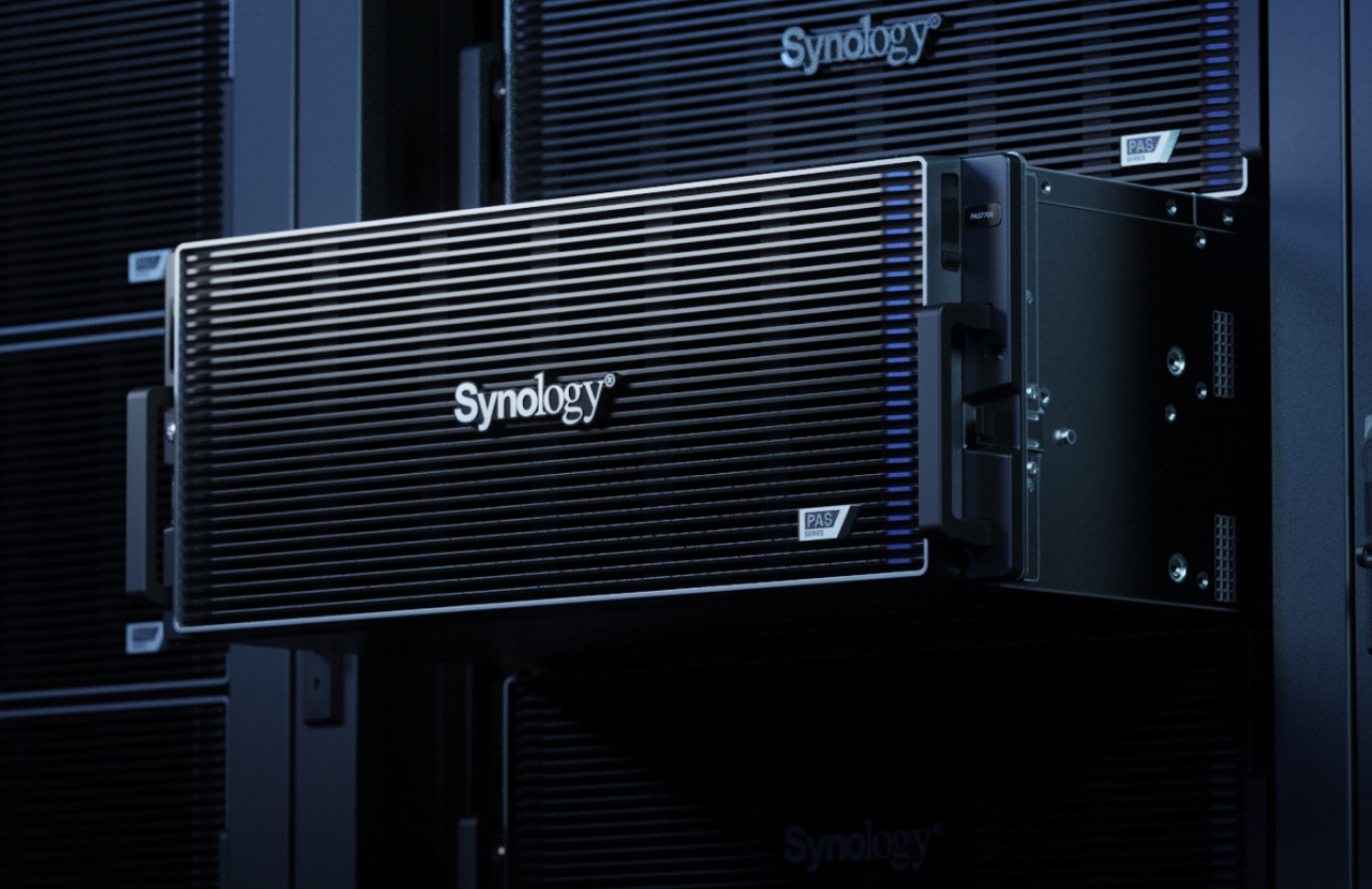 Synology ra mắt PAS7700: Hệ thống lưu trữ NVMe All-Flash cho AI và Trung tâm Dữ liệu TechTimes Vietnam Synology Ra Mắt PAS7700: Hệ Thống Lưu Trữ NVMe All-Flash Cho AI Và Trung Tâm Dữ Liệu