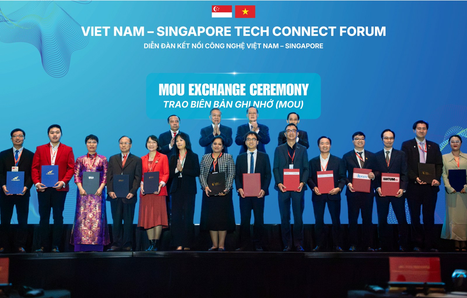 Kaopiz và QuantumTX hợp tác để cùng phát triển các giải pháp chăm sóc sức khỏe thế hệ mới TechTimes Vietnam Kaopiz × QuantumTX sign MOU at Vietnam–Singapore Tech Connect Forum to co-develop next-generation healthcare solutions