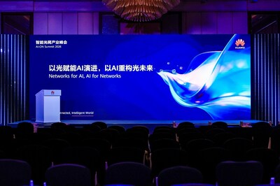 Xay dung mang quang AI nham thuc day tang truong TechTimes Vietnam Xây dựng mạng quang AI nhằm thúc đẩy tăng trưởng mới trong kỷ nguyên AI