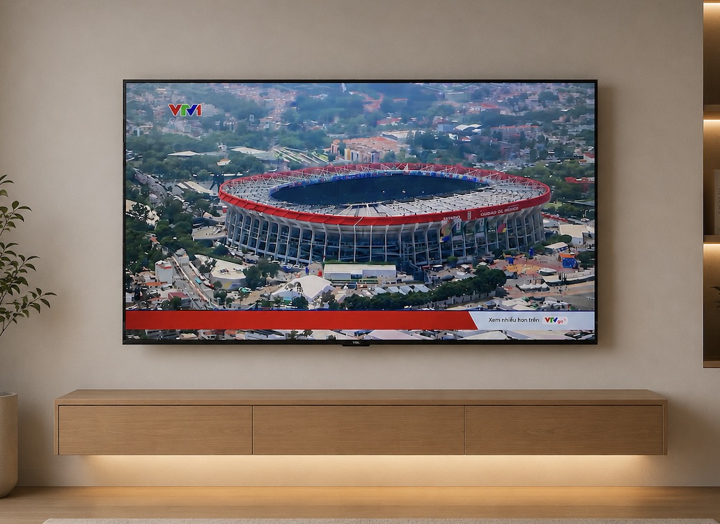 Đánh giá TCL 65A400M: Màn hình lớn, thiết kế đẹp, chất lượng hiển thị vượt tầm giá TechTimes Vietnam TV có thiết kế tối ưu để treo không khe hở phần tiếp giáp với tường nên tôn thêm vẻ đẹp và gọn gàng cho không gian nội thất.