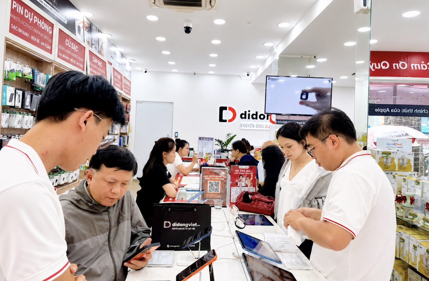 Di Động Việt mở rộng dịch vụ thu máy cũ, giúp người dùng linh hoạt bán thiết bị hoặc lên đời sản phẩm mới