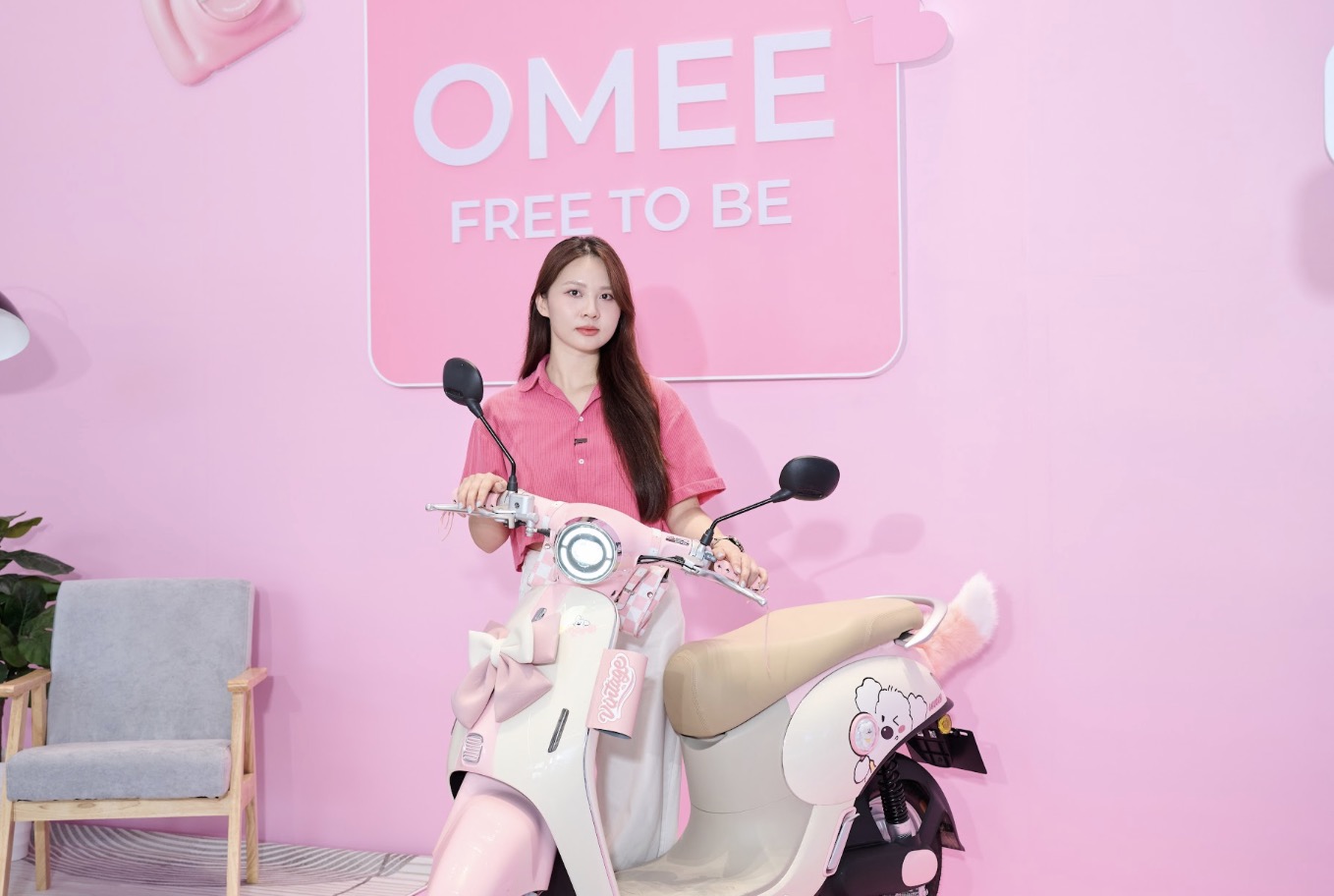 YADEA ra mắt xe máy điện Omee, hợp tác Be Group thúc đẩy giao thông xanh tại Việt Nam