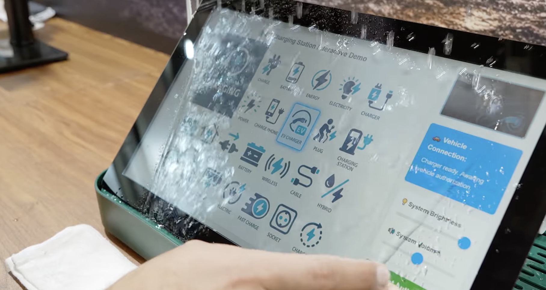 image 45 TechTimes Vietnam COMPUTEX 2026: Trí tuệ nhân tạo AI, điện toán tại biên Edge Computing Và ESG trở thành 'kiềng 3 chân'